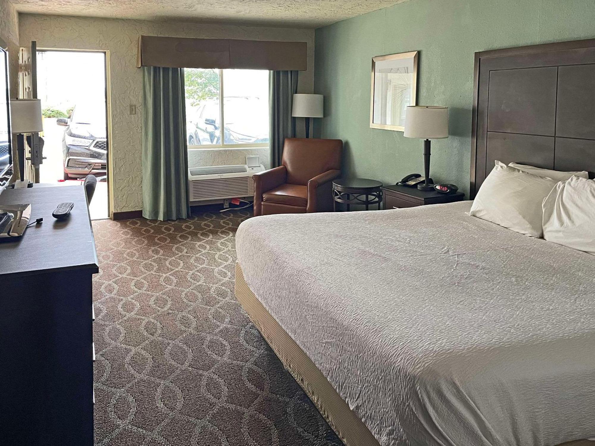 Quality Inn Clinton North Dış mekan fotoğraf