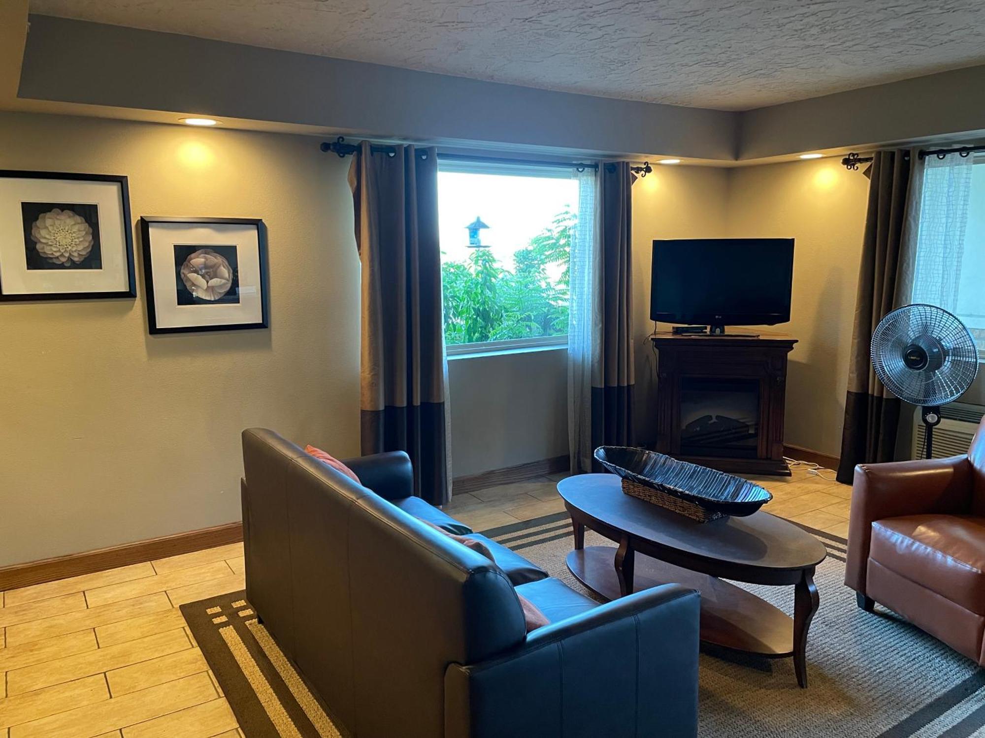 Quality Inn Clinton North Dış mekan fotoğraf