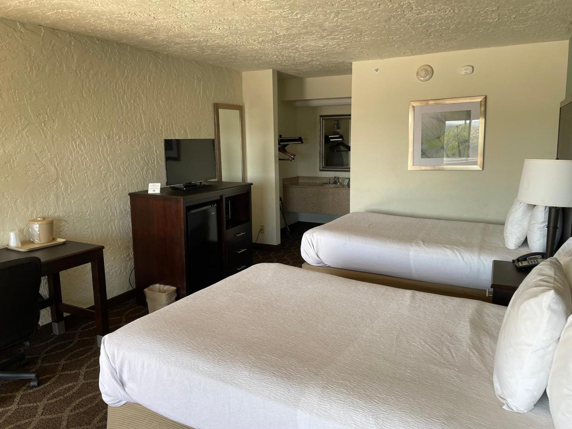Quality Inn Clinton North Dış mekan fotoğraf